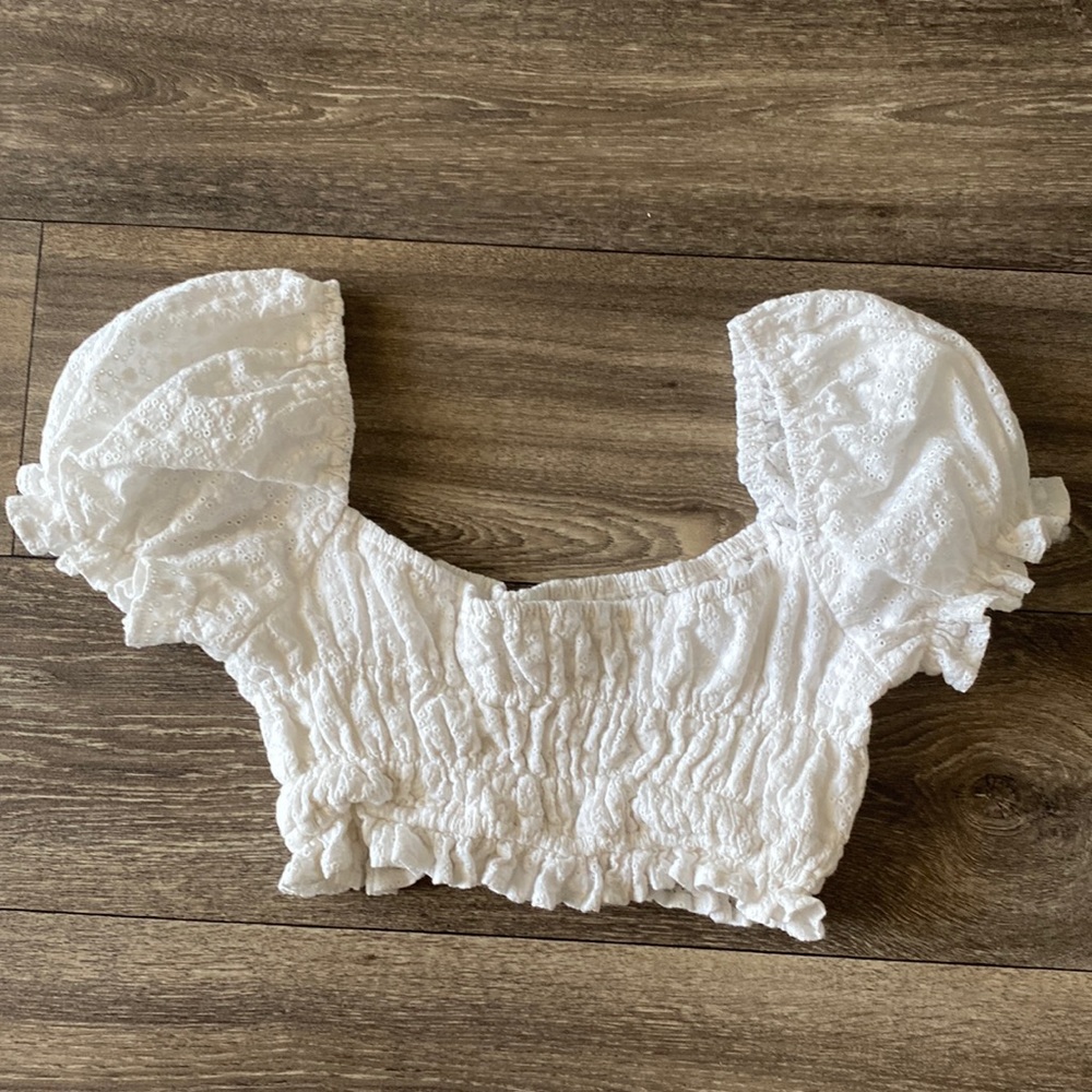 White crop top floral